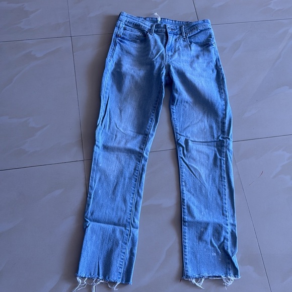 Levis Straus Co. Mid Rise Skinny ligth blue Jeans Womens Size 29 jeans pocket - Picture 16 of 16